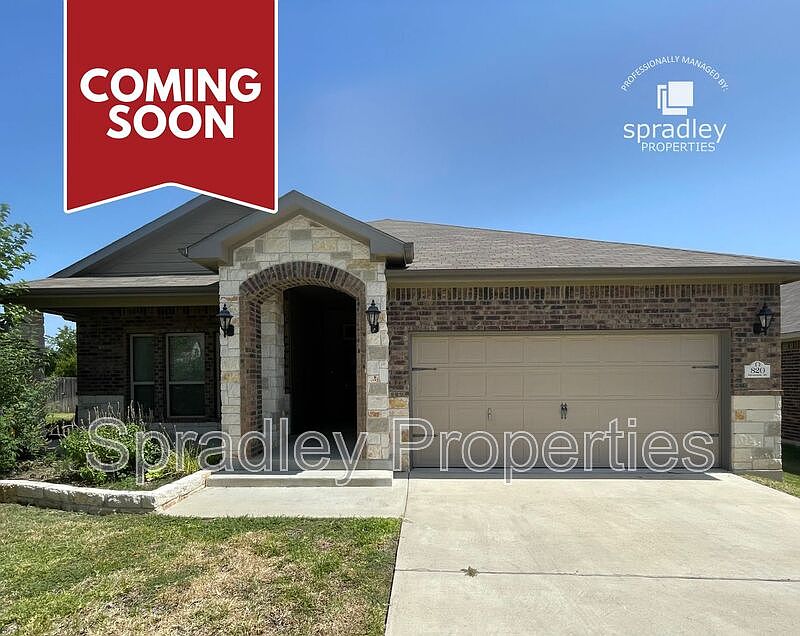 1st image of 820 Glenstone Dr