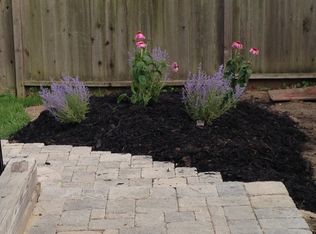 1285 Rowley St, Valparaiso, IN 46385