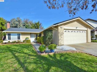 34410 Raindeer Ct, Fremont, CA 94555