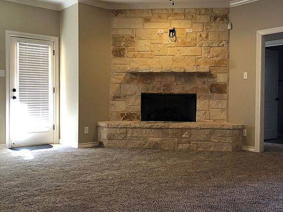 4th image of 4214 Lexington Pl