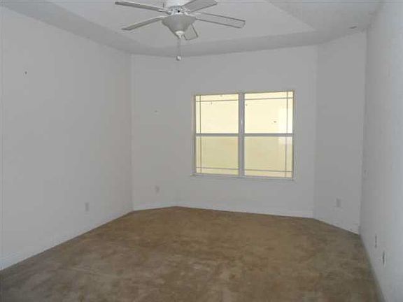 5th image of 3472 Willow Ln