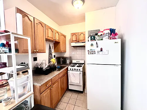 1629 Commonwealth Ave Photo 1