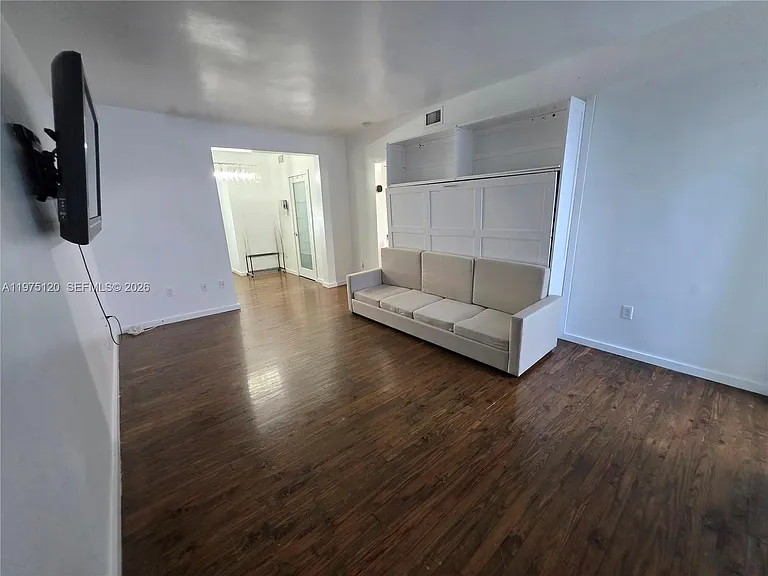 1616 Euclid Ave #12 — Photo 11