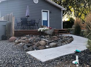 103902 W Old Inland Empire Hwy, Prosser, WA 99350