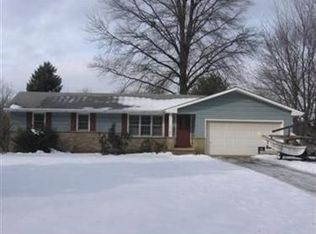 31872 Chestnut Ridge Rd, North Ridgeville, OH 44039