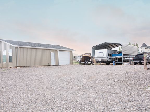 garage/studio 24'x40'