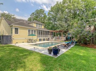 3682 Coastal Crab Rd, Mount Pleasant, SC 29466