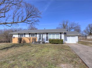 2833 W 26th St, Joplin, MO 64804