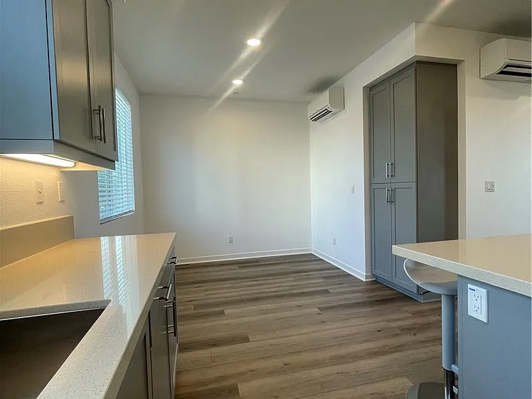 610 Dawson Ave — Photo 15