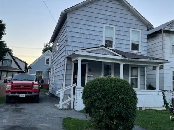 616 7th St, Niagara Falls, NY 14301