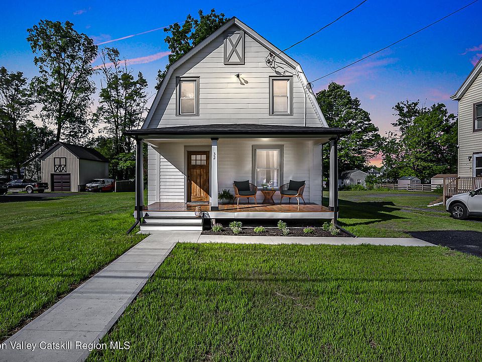1st image of 32 Borden Avenue