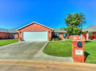 305 Golden Ter, Tuttle, OK 73089