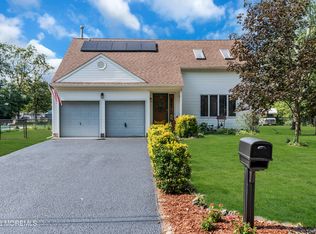 347 Cahill Rd, Toms River, NJ 08755