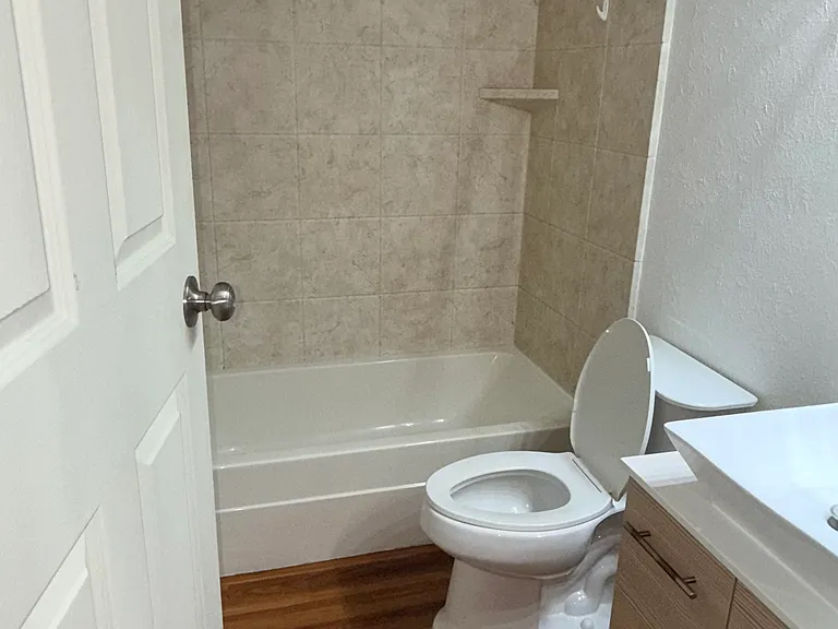 706 Northlake Dr #706 — Photo 6