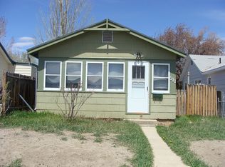 511 E Maple St, Rawlins, WY 82301