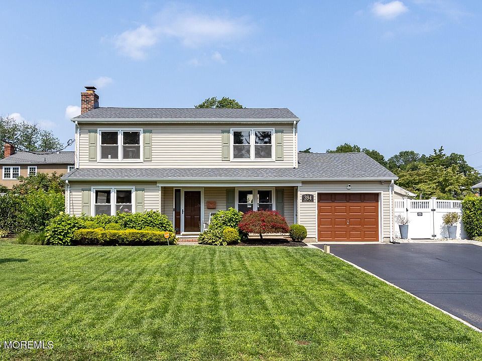 1st image of 394 Maple Drive