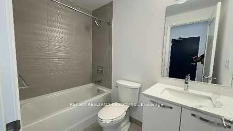 75 James St S #2912 — Photo 16