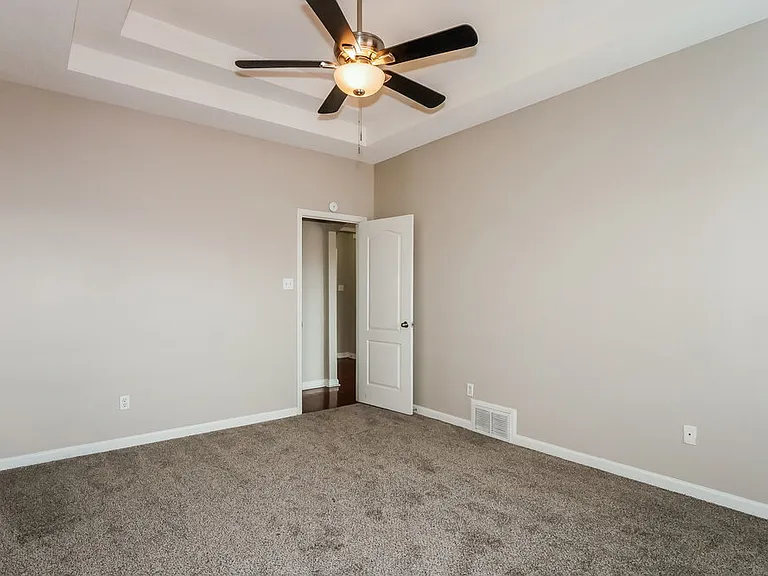 60 Penny Ln — Photo 10