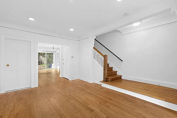 Rented by Corcoran | media 16