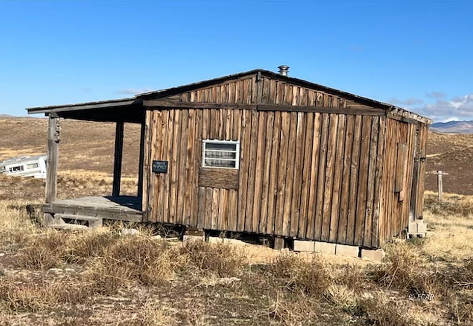 2nd image of 214 Shadow Dr
