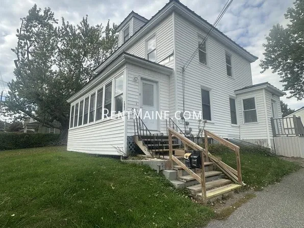 127 Western Ave #2, Waterville, ME 04901