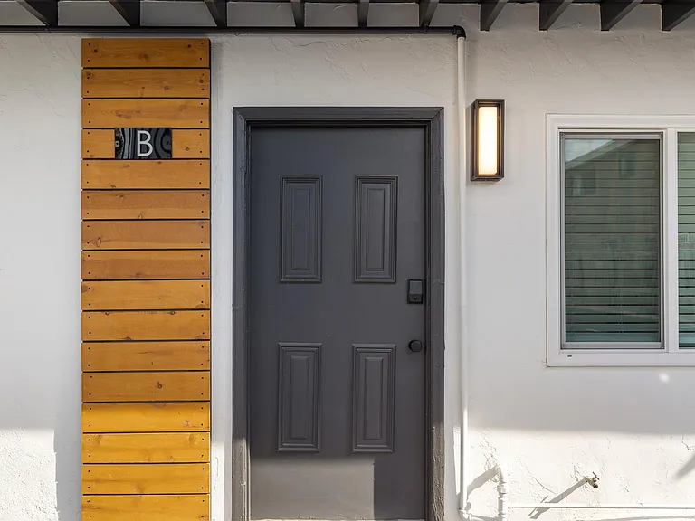 173 Brightwood Ave #B — Photo 4