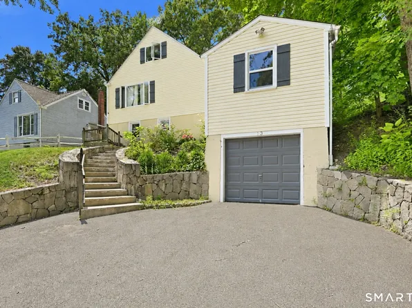 13 Terre Haute Road, Danbury, CT 06810