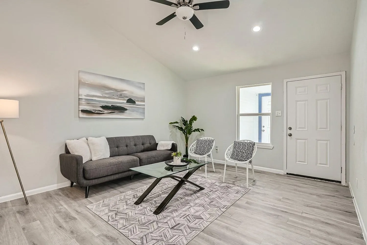 2 bed, 861 sqft, $1,495 — Photo 4