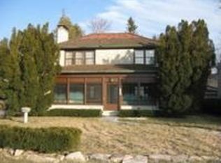 248 Higman Park Rd, Benton Harbor, MI 49022