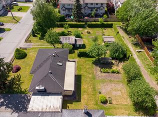 2337 Lobb Ave, Pt Coquitlam, BC V3C 1M7