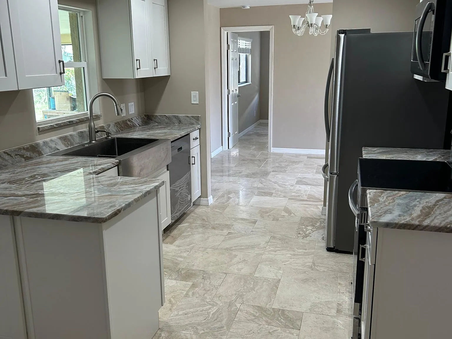 3 bed, 1455 sqft, $1,850 — Photo 1