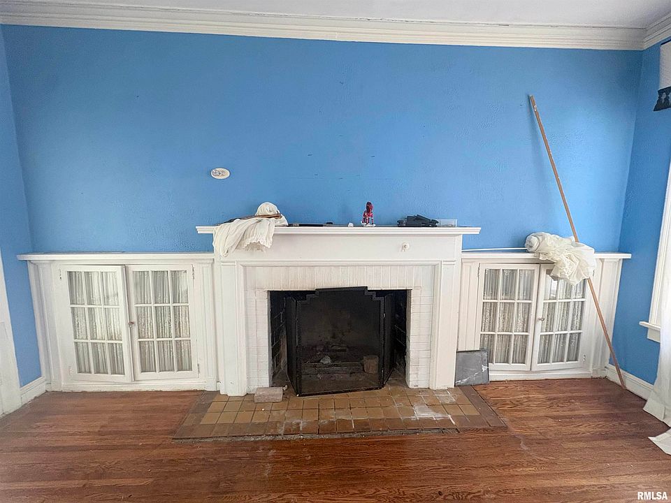 4th image of 114 E Briarwood Ct