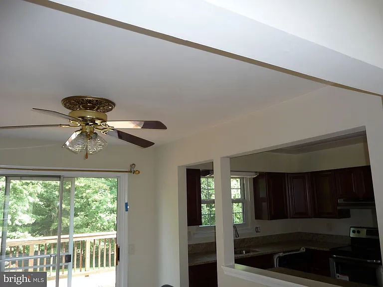 7665 Sheffield Village Ln — Photo 7