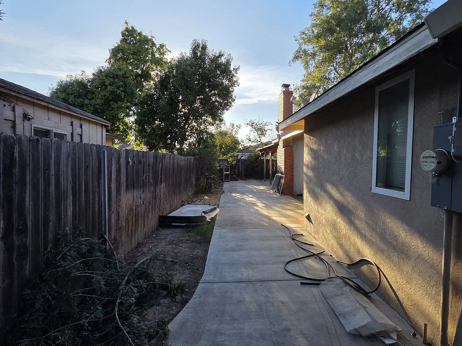 4 bed, 2.5 bath, 1962 sqft, $2,800 — Photo 4