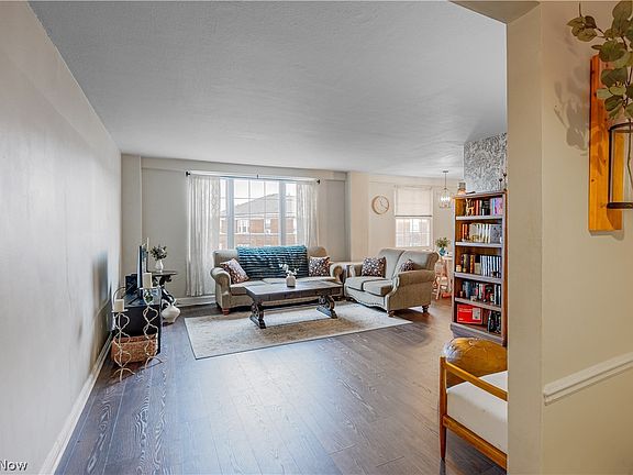 5th image of 13800 Fairhill Rd APT 509