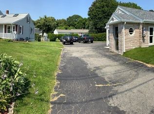 134 State Rd, Westport, MA 02790