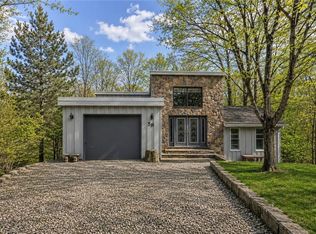 59 Park Rd S, Grimsby, ON L3M4E7