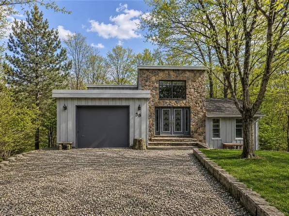 59 Park Rd S, Grimsby, ON L3M 4E7