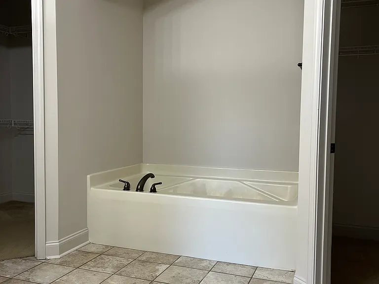 4 Talon Ct — Photo 9