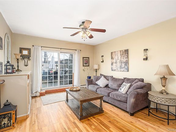 3rd image of 18 Parker Drive