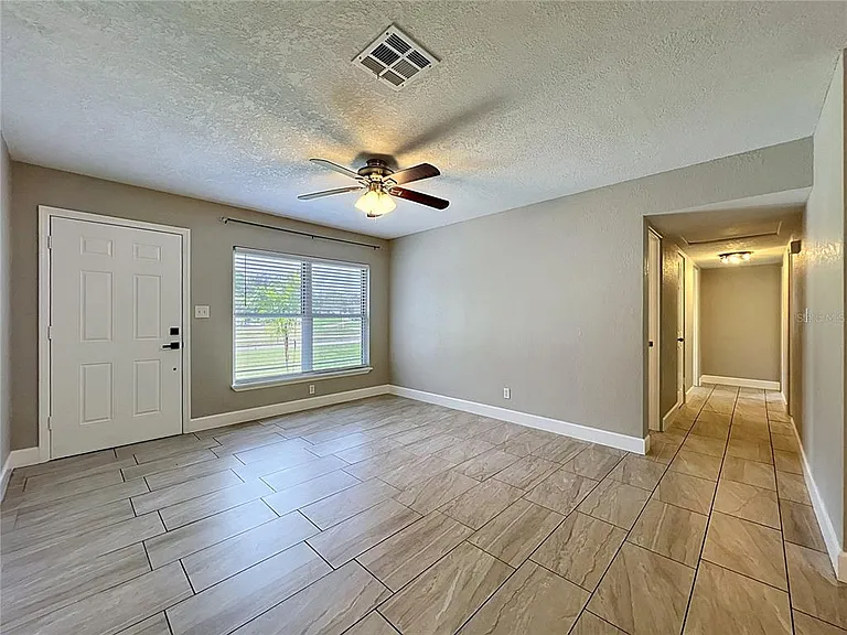 3012 Rogan Rd — Photo 14