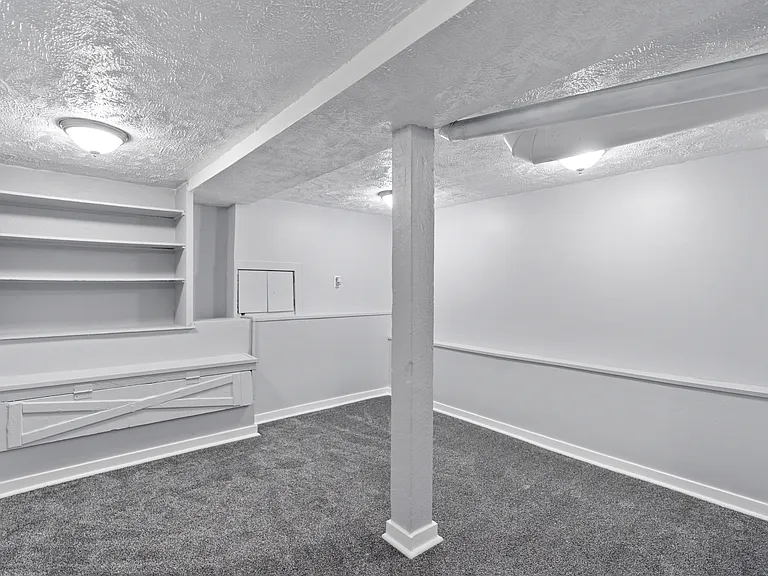 3020 Arbor St — Photo 25