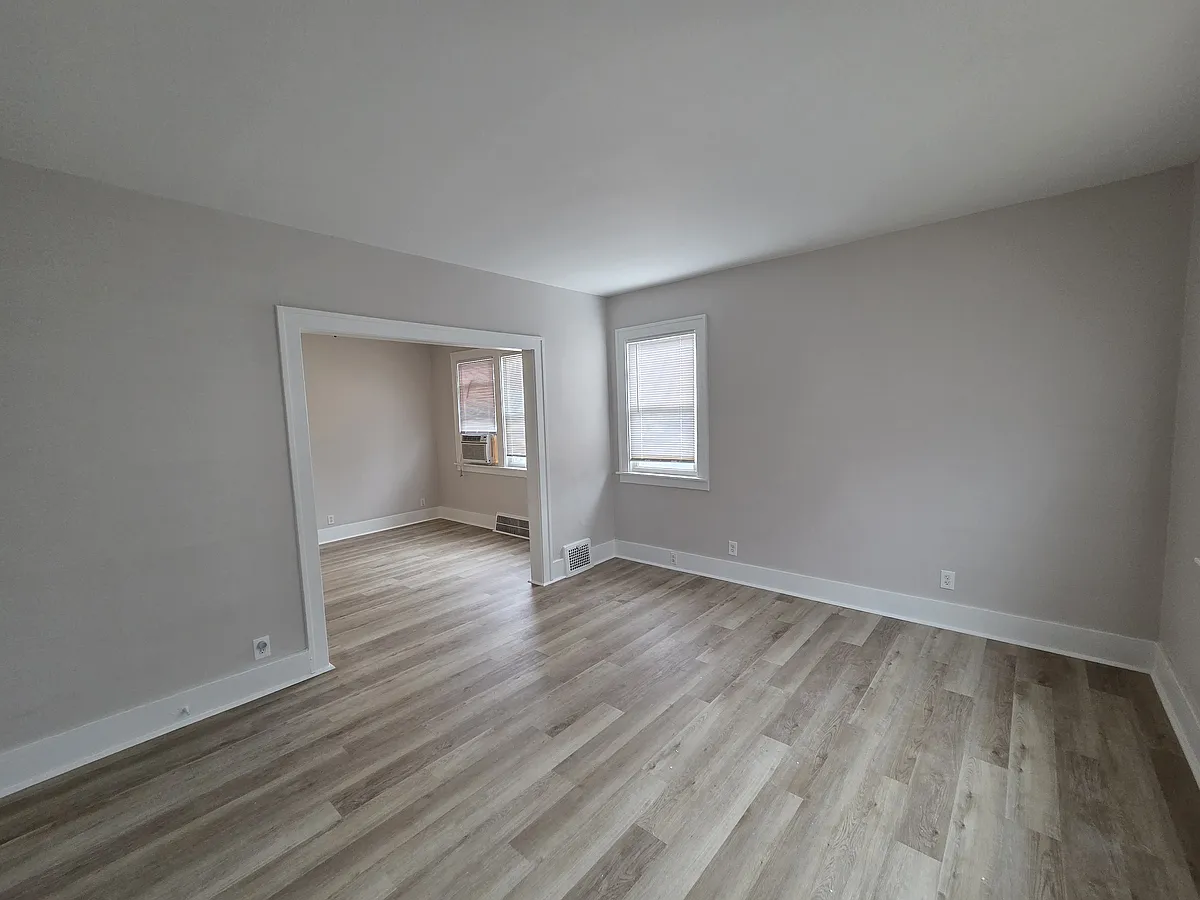LIVING ROOM - 224 Fielding St
