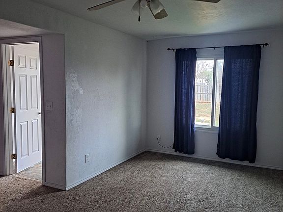 4th image of 1405 Concord Ln