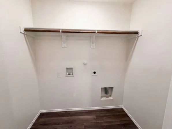 1723 Horizons Hl, Crandall, TX 75114