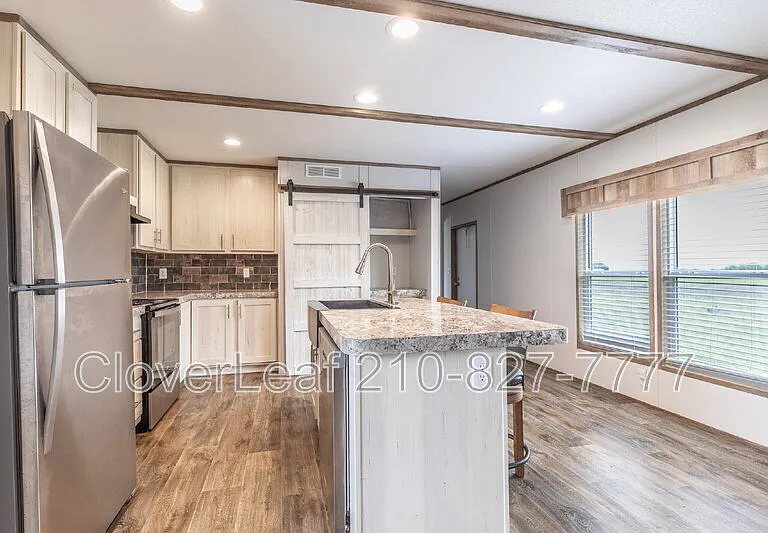 417 County Road 6812 — Photo 10
