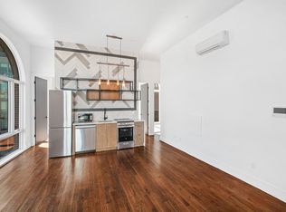 386 Leonard St #4A, Brooklyn, NY 11211