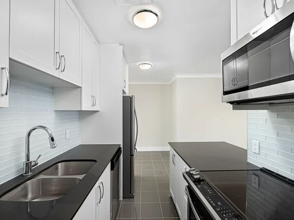 150 Dowling Avenue, 150 Dowling Ave, Toronto, ON M6K 3A8