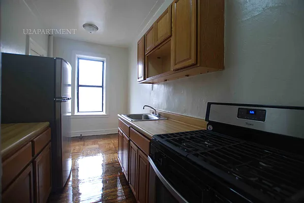 Rented by U2Apartment LLC | media 37