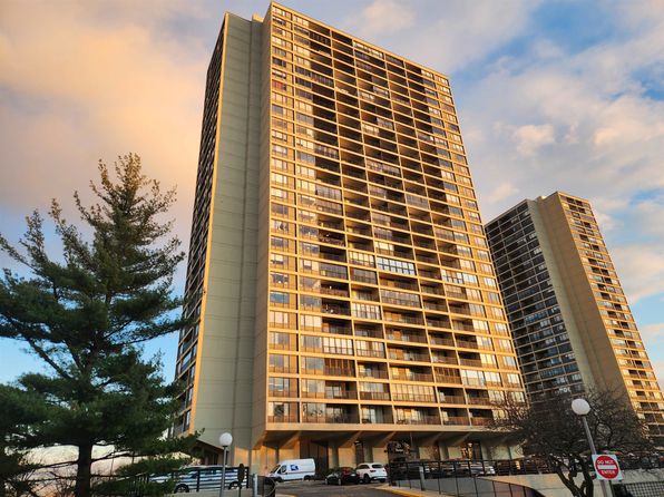 6 Horizon Rd APT 310, Fort Lee, NJ 07024